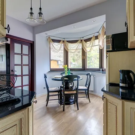 Apartament Centrum Klasyczny 7 Apartment *